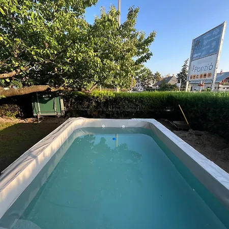 Penzion Barsony Vendeghaz *