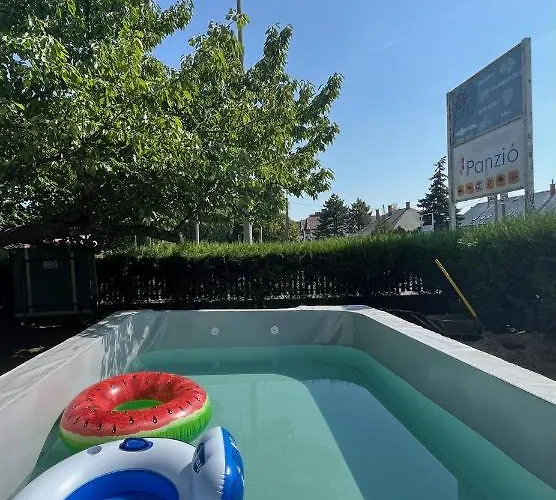 Barsony Vendeghaz * Siófok