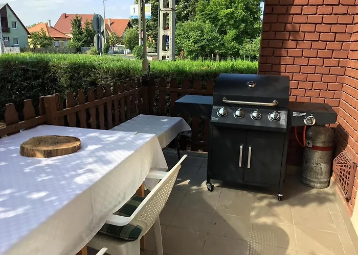 Barsony Vendeghaz * Siófok